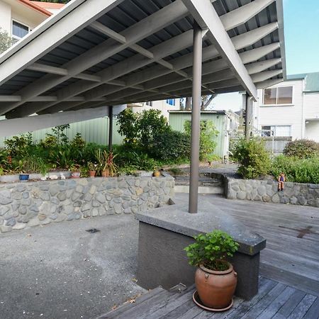Breakwater Cottage - Napier Holiday Home Экстерьер фото