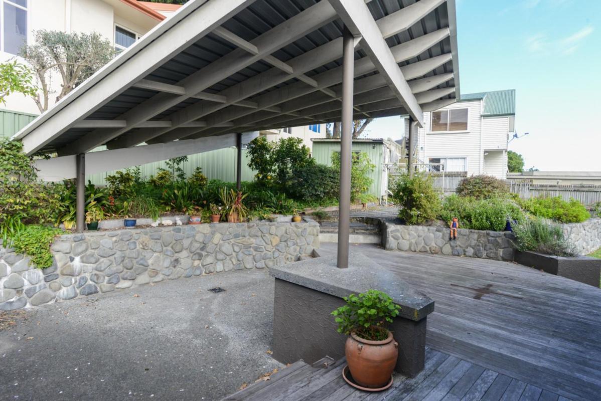 Breakwater Cottage - Napier Holiday Home Экстерьер фото